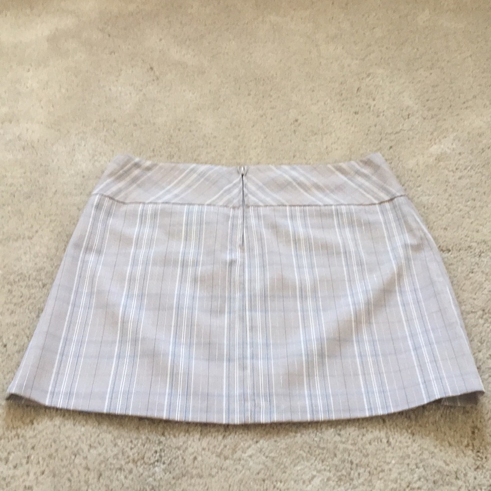 Mini Skirt - Picture 2 of 3